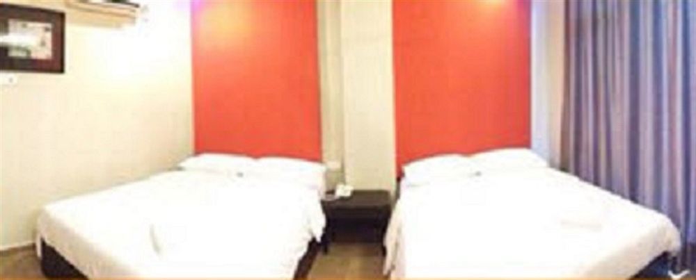 Golden Court Hotel - Tun Abdul Razak Johor Bahru Esterno foto